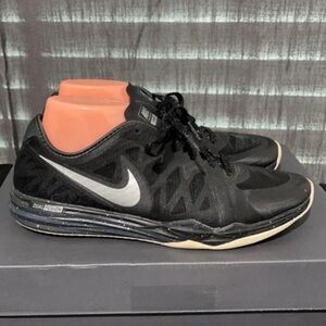 Nike Black and Silver Dual Fusion Sneakers